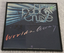 Álbum emoldurado assinado por Pablo Cruise World Away Record em pessoa comprar usado Álbum emoldurado assinado por Pablo Cruise World Away Record em pessoa comprar usado  Enviando para Brazil