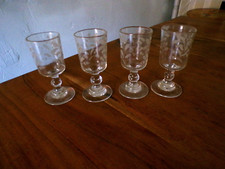Lot verres anciens d'occasion  Senozan