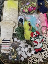 Craft bits pieces for sale  CREDITON