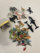Lotto 100 dinosauri usato  Pisa