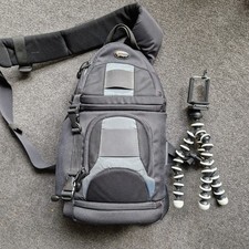 Lowepro black crossbody for sale Lowepro black crossbody for sale  LONDON