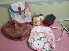 Lot unique women for sale  Louisville