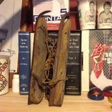 XXRARO PATINS DE HÓQUEI DE MADEIRA FEITOS À MÃO NEWFOUNDLAND DA DÉCADA DE 1880 COM ALÇAS ORIGINAIS! comprar usado  Enviando para Brazil