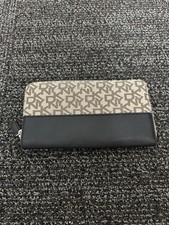 Carteira DKNY Vela grande com zíper ao redor logotipo padrão preta/castanho  comprar usado  Enviando para Brazil