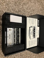 Pedal Ampeg SGT-DI, pouco usado, ainda excelente SVT e B15 em uma caixa comprar usado Pedal Ampeg SGT-DI, pouco usado, ainda excelente SVT e B15 em uma caixa comprar usado  Enviando para Brazil