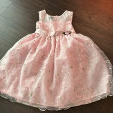 Girls holiday editions for sale  Atwater