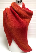 Handgestricktes tuch dreieckst gebraucht kaufen  Wolfsburg