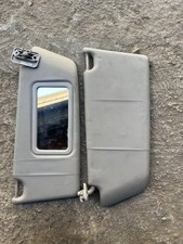 Coppia alette parasole usato Coppia alette parasole usato  Francofonte