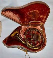 Vtg. holton collegiate for sale Vtg. holton collegiate for sale  Red Creek