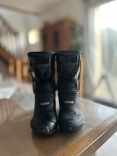 Bottes moto femme d'occasion  Domfront