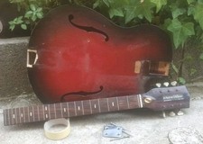 Chitarra acustica excelsior usato  Pozzuoli