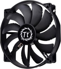 Thermaltake 2030 f015 usato Thermaltake 2030 f015 usato  Spedire a Italy