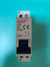 Disjoncteur c20 230v d'occasion  Mimizan
