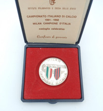 Italia calcio medaglia usato  Lodi