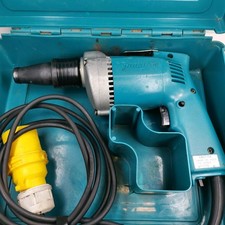 Makita 6802bv tek for sale Makita 6802bv tek for sale  WARLINGHAM
