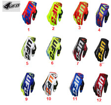 Coppia guanti ufo usato Coppia guanti ufo usato  Calci