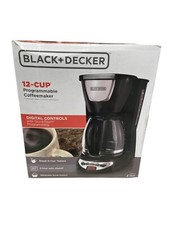 Cafeteira programável Black And Decker Home 12 xícaras toque rápido modelo DCM100B comprar usado  Enviando para Brazil