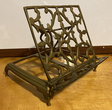 Usado, Vtg Ornate Brass Table Easel Adjustable Folding Art Book Music Stand Holder 8" comprar usado  Enviando para Brazil
