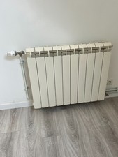Radiateurs sanitaires d'occasion  Gouvieux