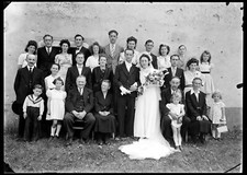 Portrait group guests d'occasion  Expédié en Belgium
