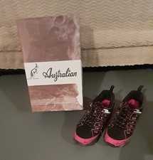 Scarpe australian runner usato  San Donato Milanese