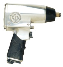 Avvitatore pneumatico percussi usato  Spedire a Italy