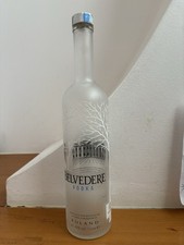 Belvedere vodka bottiglia usato  Galatina