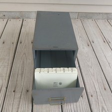 Single drawer 5x8 for sale  Volant