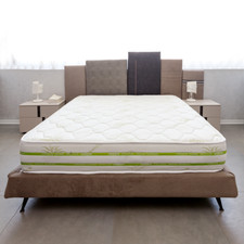Materasso memory foam usato  Santa Maria Capua Vetere