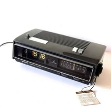 Radio réveil sony d'occasion  Paris XIV