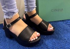 Sandalo donna cinzia usato  Reggio Calabria