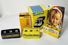 5 Vários Cubos Flash VINTAGE Novos Em Caixas Polaroid Pontos Azuis Kodak Alfon comprar usado  Enviando para Brazil