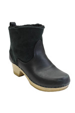 Designer womens fuzzy for sale  Hatboro