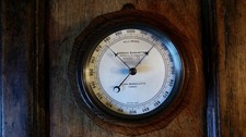 1942 VINTAGE WWII MET OFFICE MARK II BARÔMETRO ANERÓIDE - WILSON WARDEN LONDRES comprar usado  Enviando para Brazil