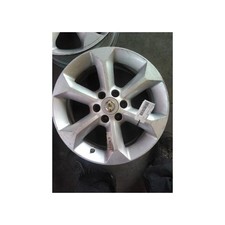 Cerchi nissan np300 usato  Ferrara