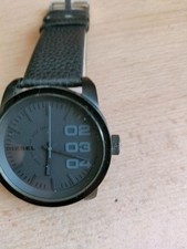 Montre homme diesel d'occasion  Saint-Herblain