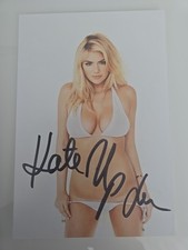 Kate upton autografo usato  Spedire a Italy