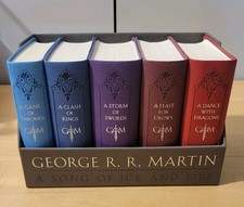 Game of Thrones Leather Bound 5-Book Set by George R.R. Martin – LIKE NEW comprar usado  Enviando para Brazil