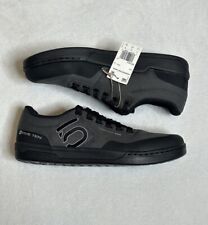 Scarpe basse adidas usato  Spedire a Italy