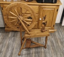Traditional spinning wheel for sale  HARTLEPOOL