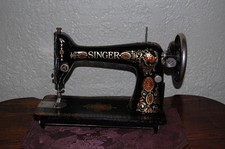 Antiga máquina de costura Singer "cabeça" modelo 66 olho vermelho 1918 manual francês e Atta. comprar usado  Enviando para Brazil