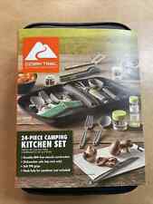 Conjunto de cozinha de acampamento 24 peças Ozark Trail equipamento ao ar livre bom NOVO comprar usado  Enviando para Brazil