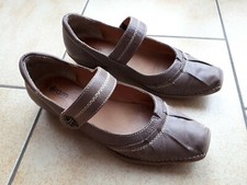 Chaussures cuir marrons d'occasion  Lapalisse