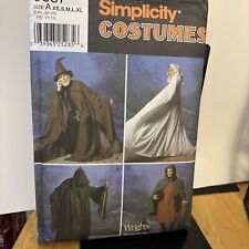 Simplicity costumes pattern d'occasion  Expédié en Belgium
