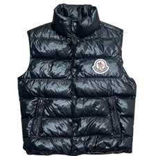 Moncler moncler black d'occasion  Expédié en Belgium