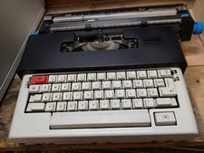 Schreibmaschine livetti letter gebraucht kaufen  Reinbek