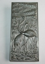 Plaque étain repoussé d'occasion  Briare