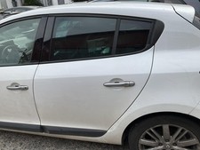 Portiera posteriore sinistra usato  Italia