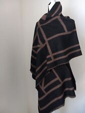 NUEVO Elegante Pashmina/Envoltura Reversible Negra y Beige 6 pies de Largo/2 pies de Ancho Gran Aspecto segunda mano  Embacar hacia Argentina