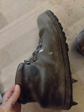 Vecchi antichi scarponi usato Vecchi antichi scarponi usato  Belluno